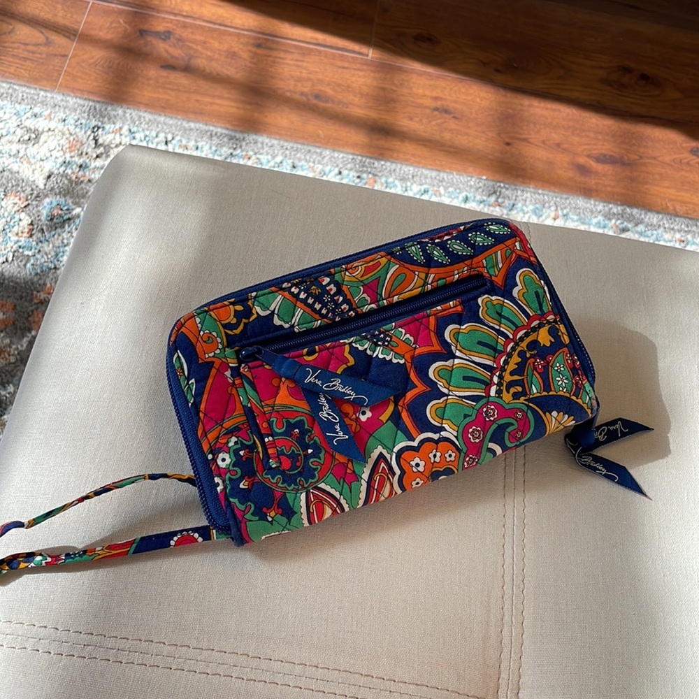 Vera Bradley wallet wristlet - Picture 6 of 6
